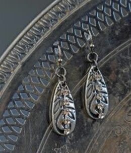 cool water jewelry EW576-50 Earrings: Ice Caverns Rhinestone Chain Teardrop cool water jewelry EW576-50 Earrings: Ice Caverns Rhinestone Chain Teardrop