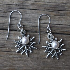 cool water jewelry EW665-190 Earrings: Great Outdoor Snowflake & Pearl