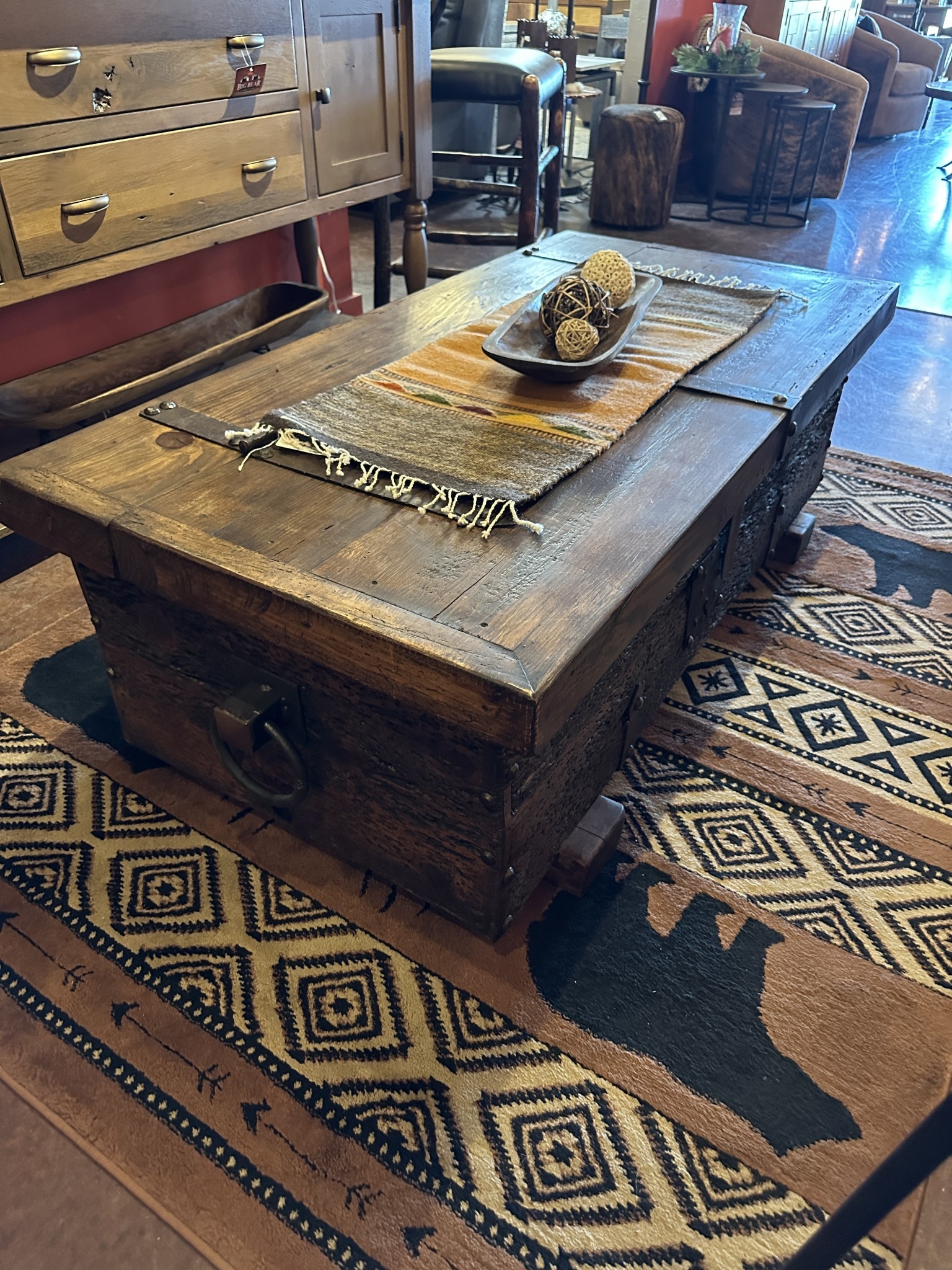 Artisans Old Wood Chunky Baul Coffee Table 60x30x20H