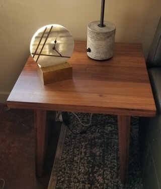 HTD Barcelona 24" Side Table 24x24x24