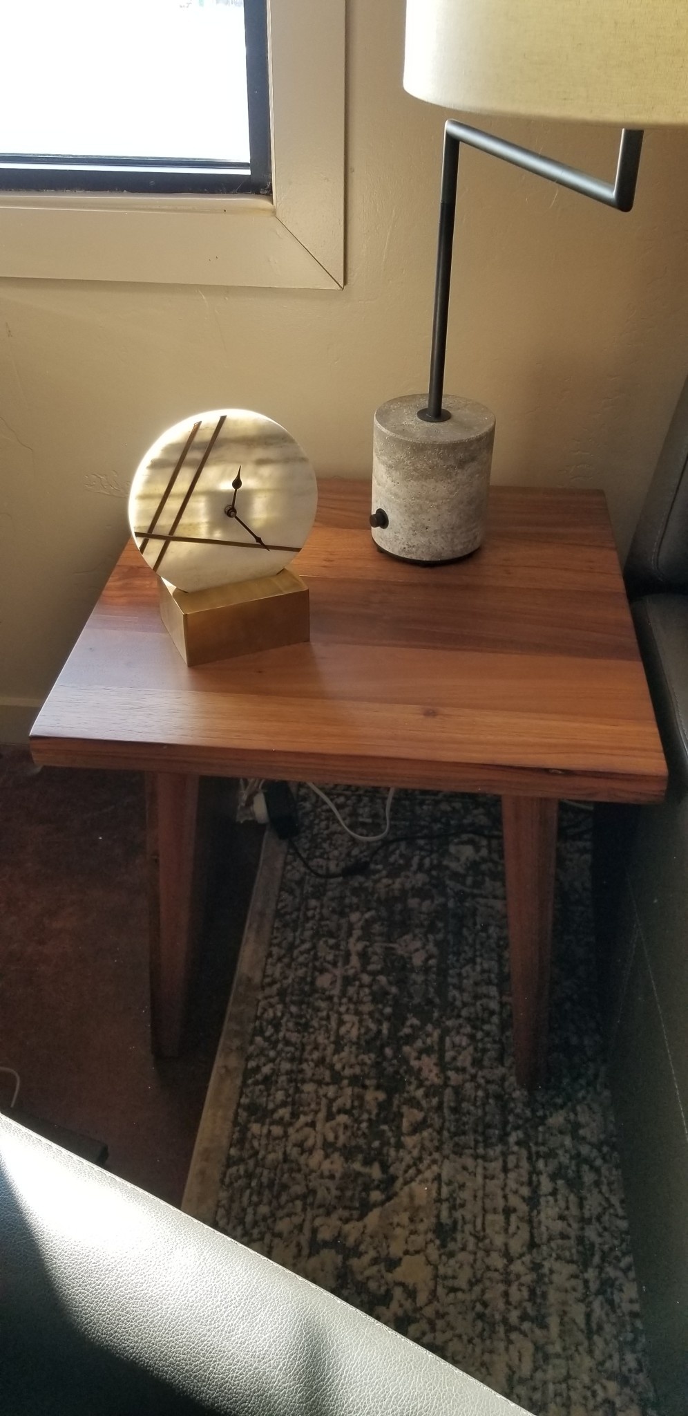HTD Barcelona 24" Side Table 24x24x24