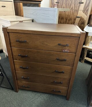 Green Gables Fullerton 5 Drawer Chest