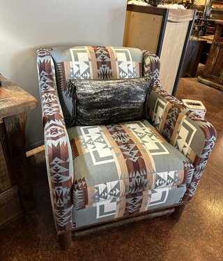 Old Hickory Jenny Lake Club Chair 38Wx35Dx35H Old Hickory Jenny Lake Club Chair 38Wx35Dx35H