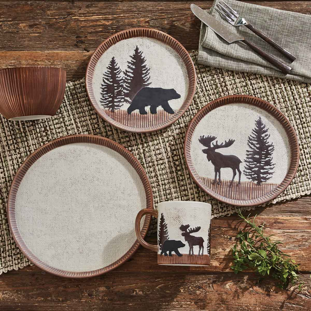 Park Design Wilderness Trail Salad Plate-BEAR