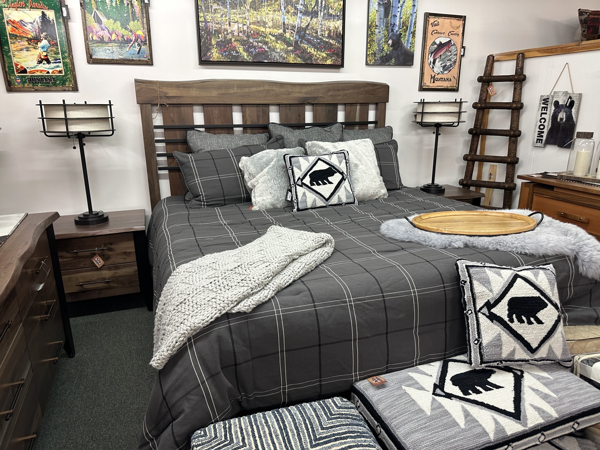 Urban Barnwood Lahaska Rustic Walnut KING Bed