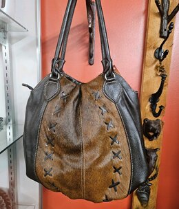 Gaucho Cowhide Purse # 60