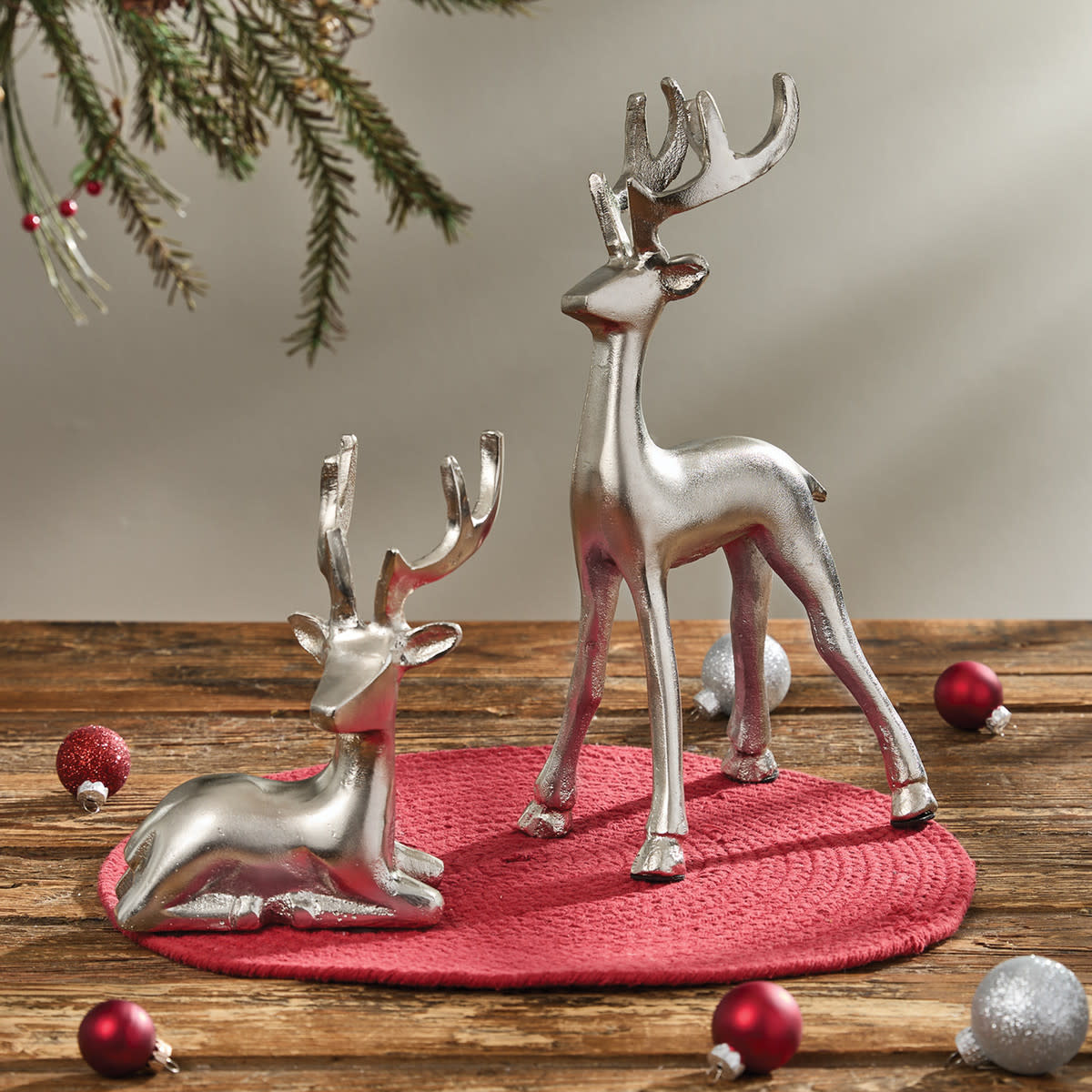 Park Design Silver Standing Reindeer