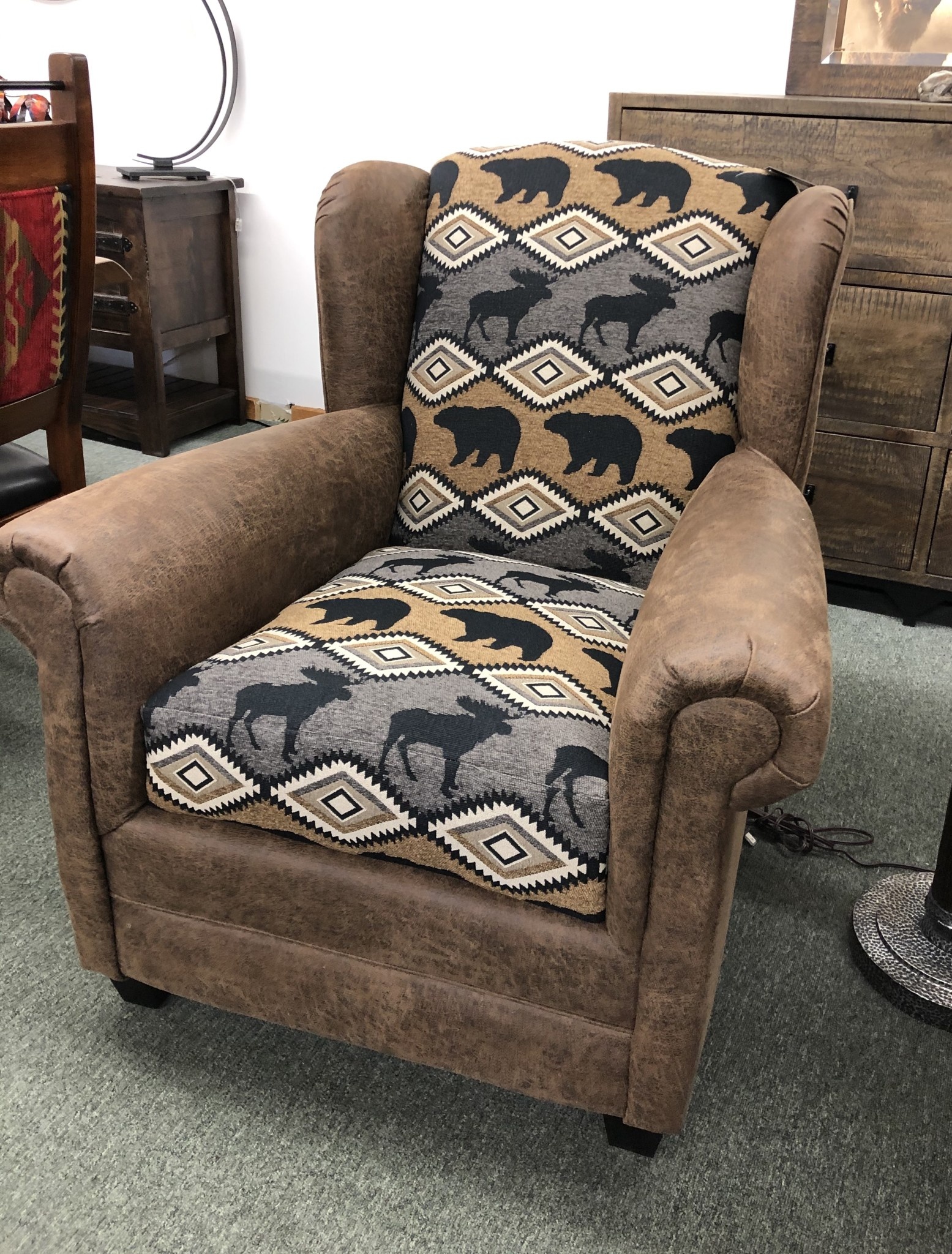 IMF 8017-20 Fairweather Accent Chair 37L x 40H x 38D