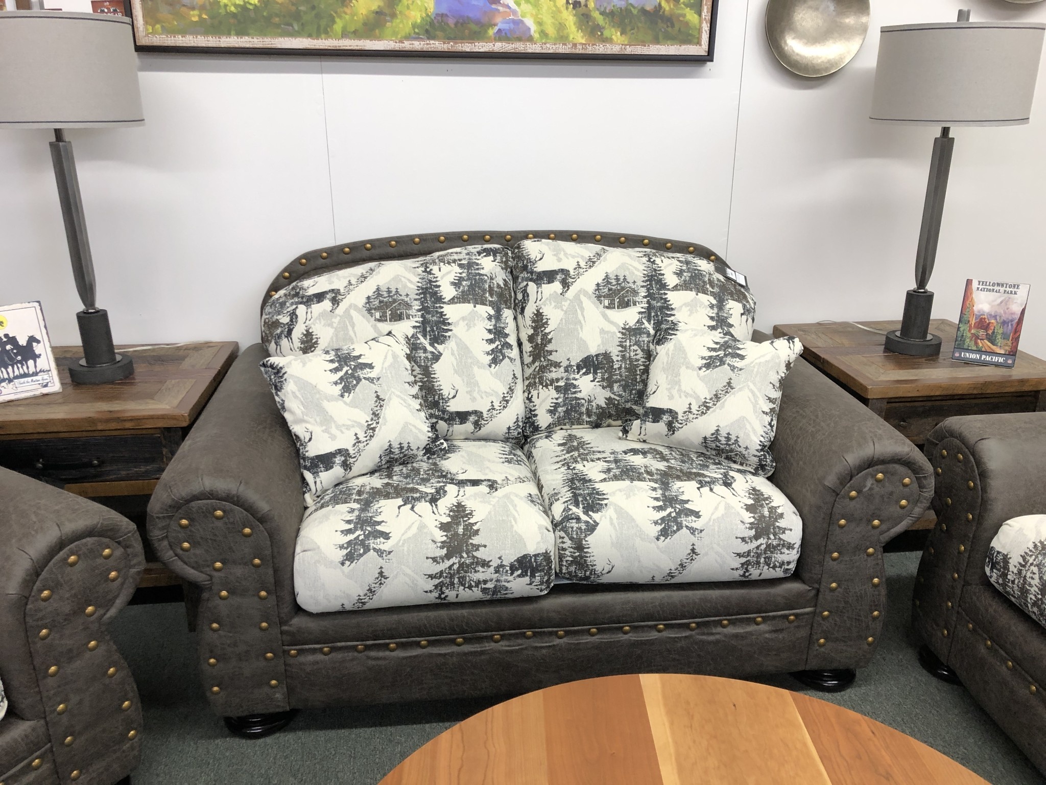 IMF 1054-50 Arizona Loveseat  (2fabric) 68L x 39H x 39D