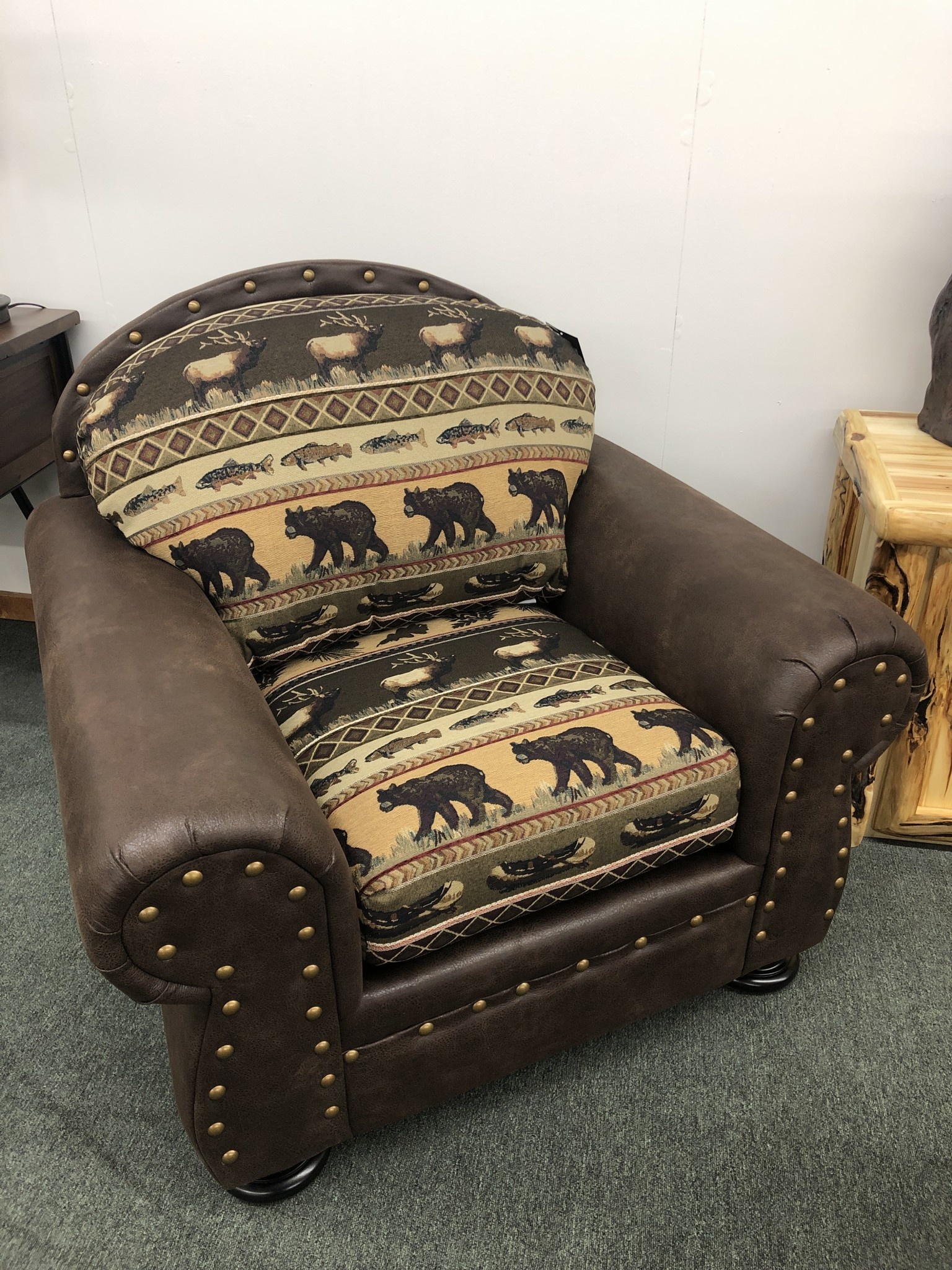 IMF 1054-20 Arizona Chair (2fabric) 46L x 39H x 39D