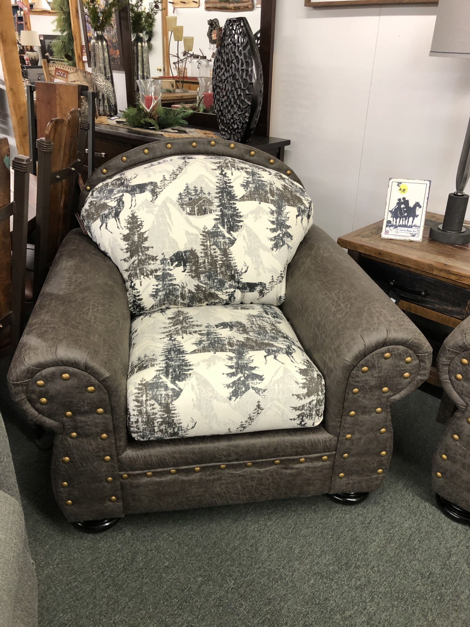 IMF 1054-20 Arizona Chair (2fabric) 46L x 39H x 39D
