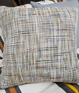 IMF Generic 22" Pillow, Gr: 110-150