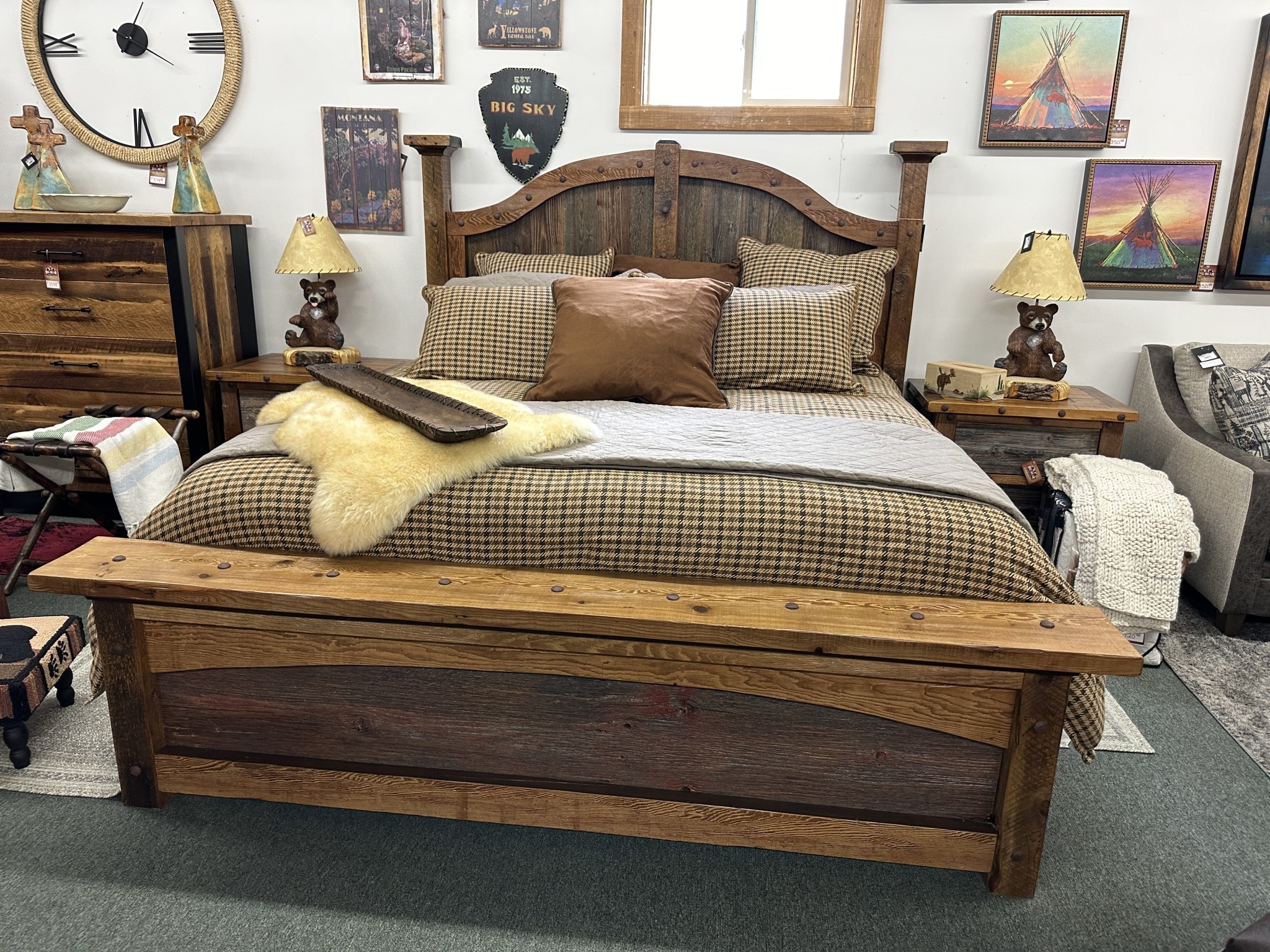Green Gables Black Hills KING Bed 66H x 88W   FB24H