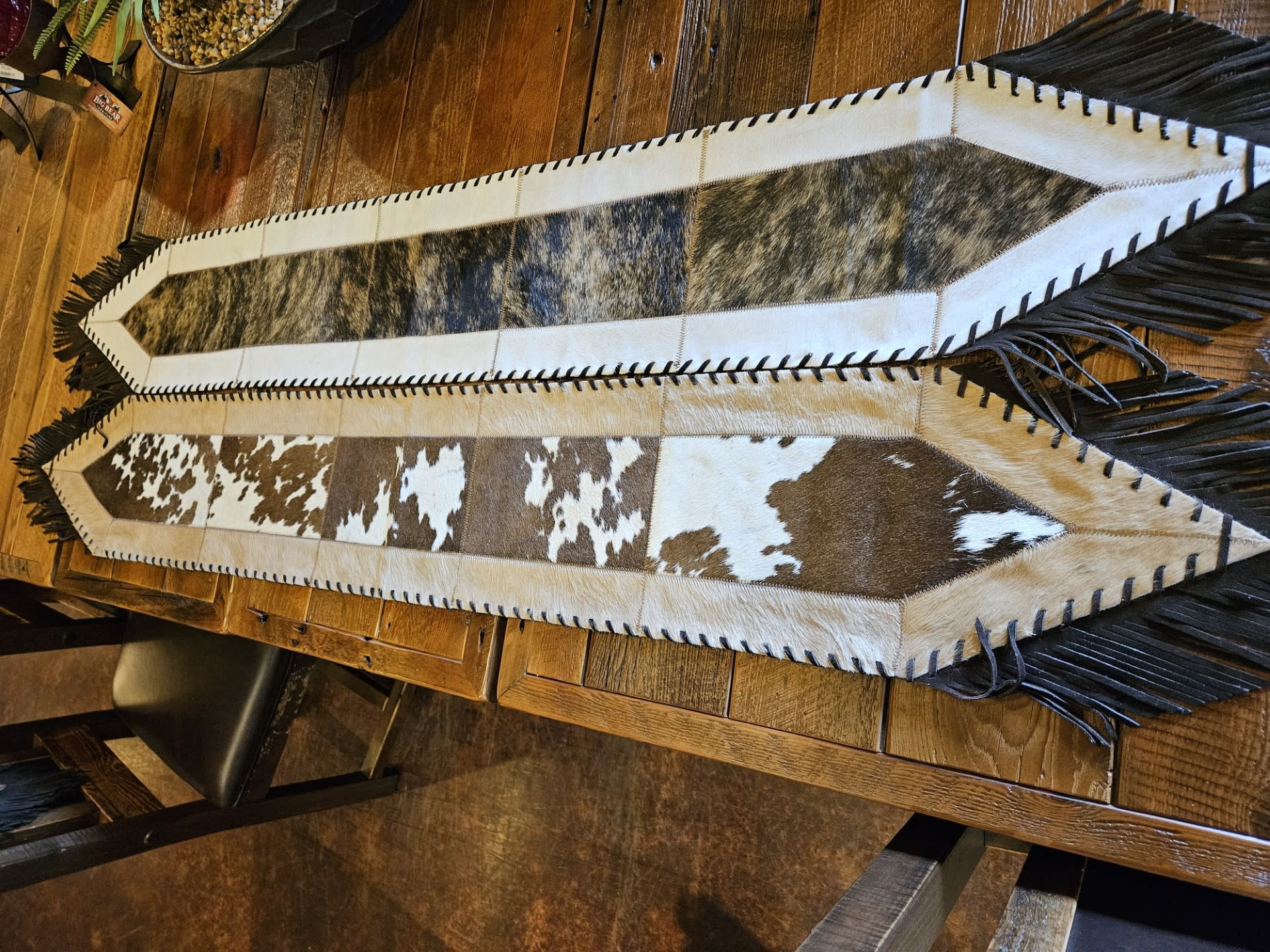 Gaucho Small Cowhide Table Runner 6' x 10"