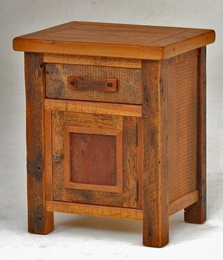 Green Gables Stony Brooke Nightstand with 1 Dwr/Dr 28Hx22Wx18D