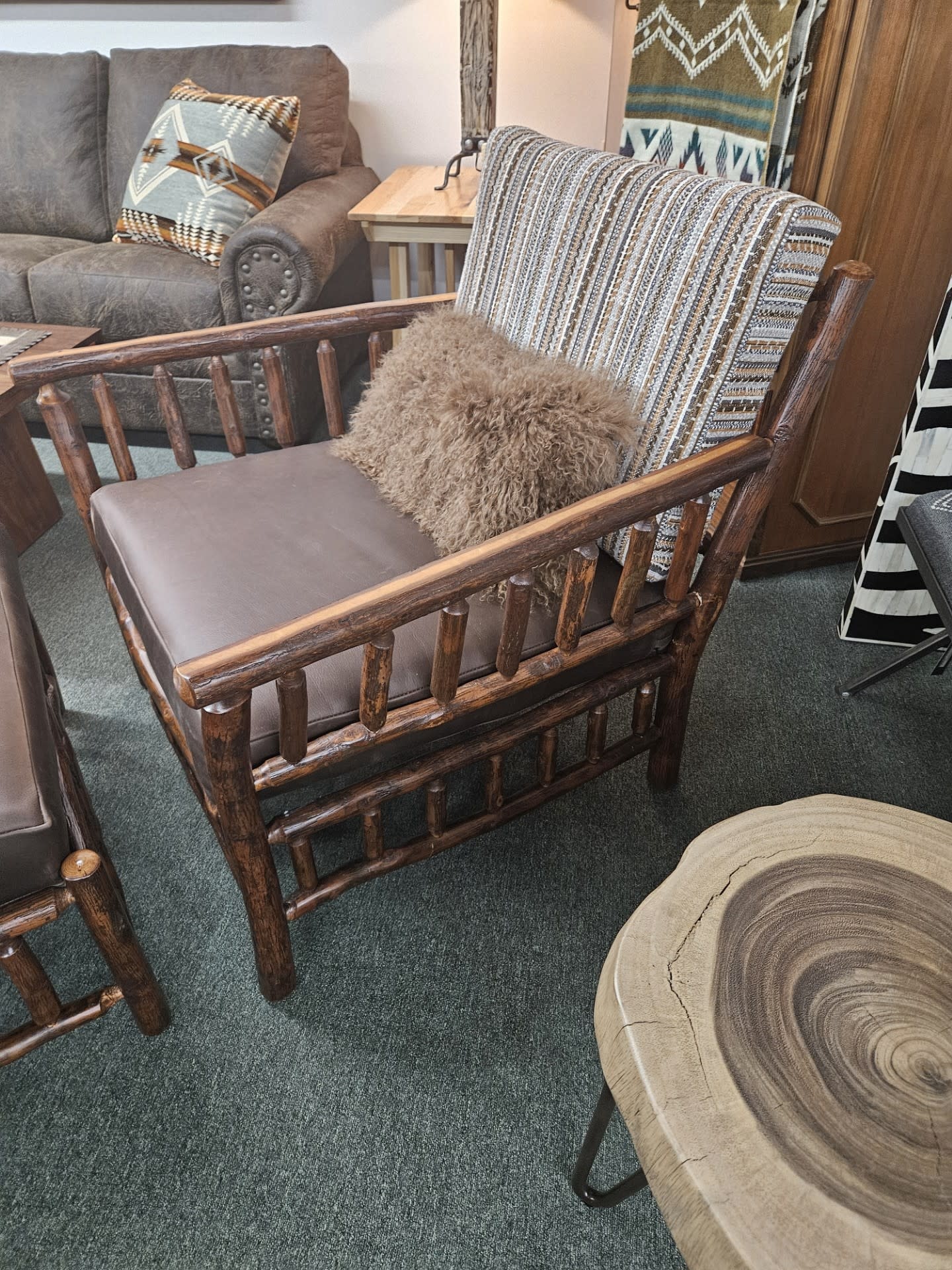 Green Gables Yellowstone Gallatin Valley Lounge Chair 36Hx34Wx36D**