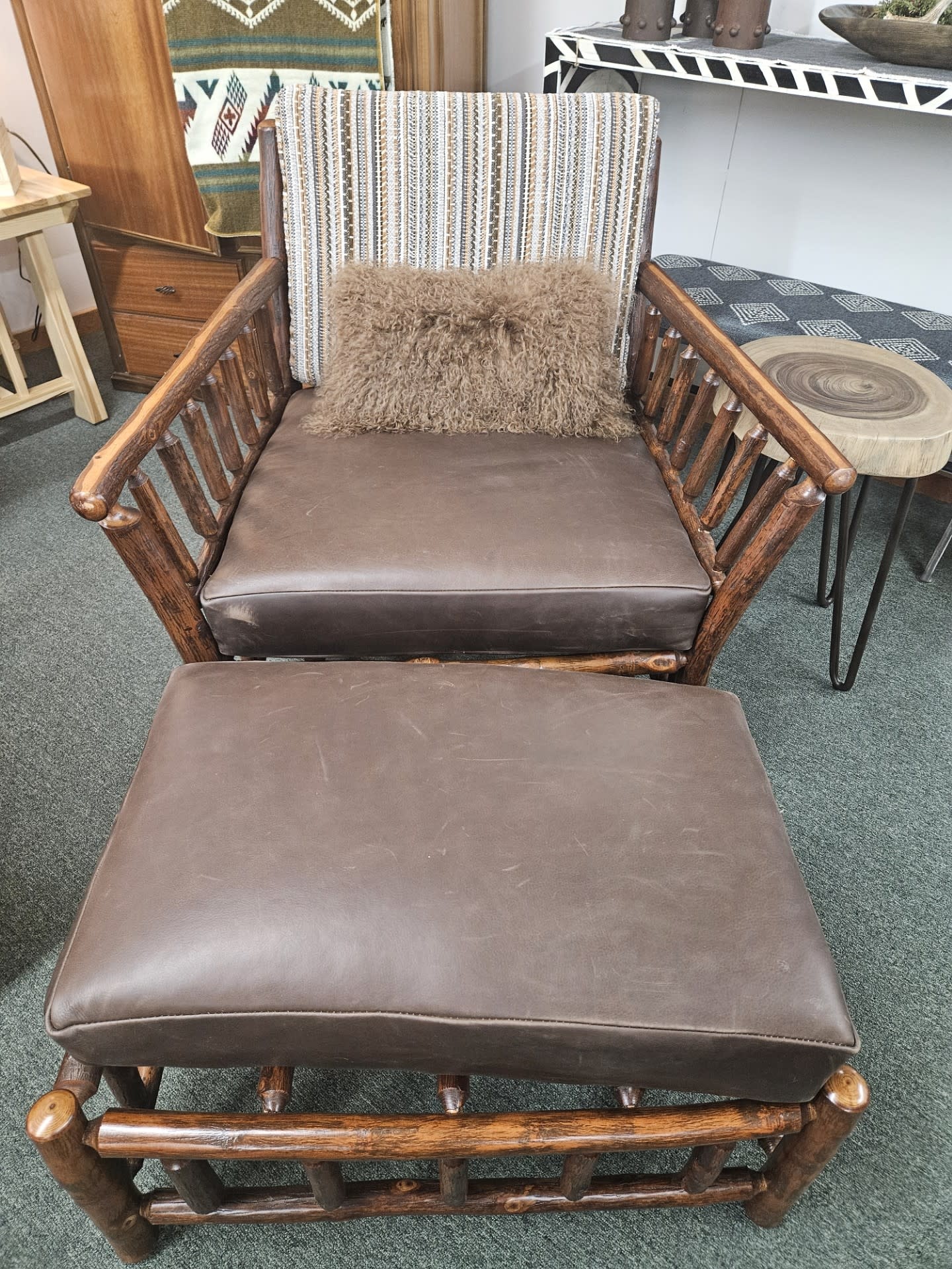 Green Gables Yellowstone Gallatin Valley Lounge Chair 36Hx34Wx36D**
