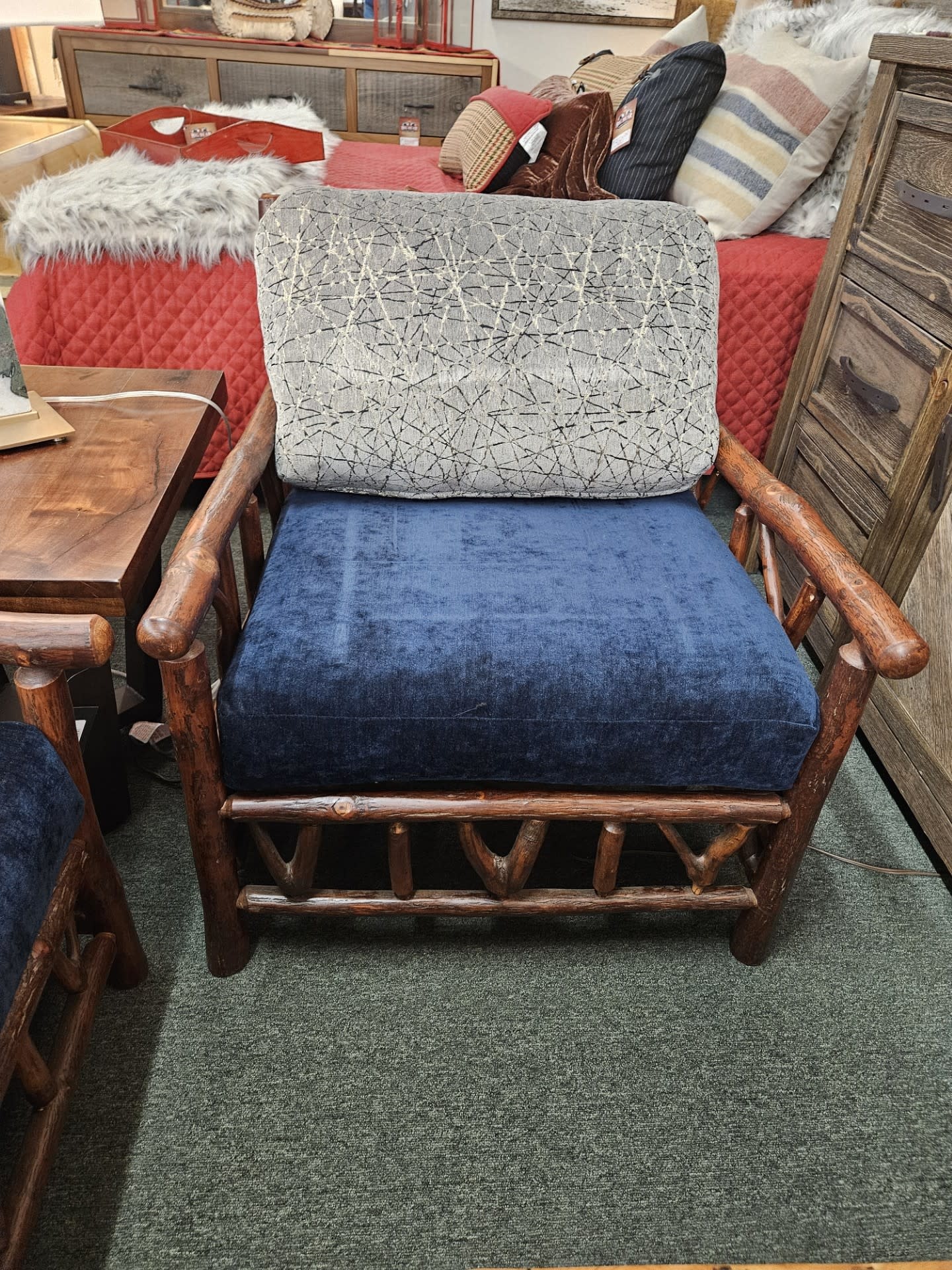 Green Gables New West Missoula Lounge Chair 36Hx36Wx34D**