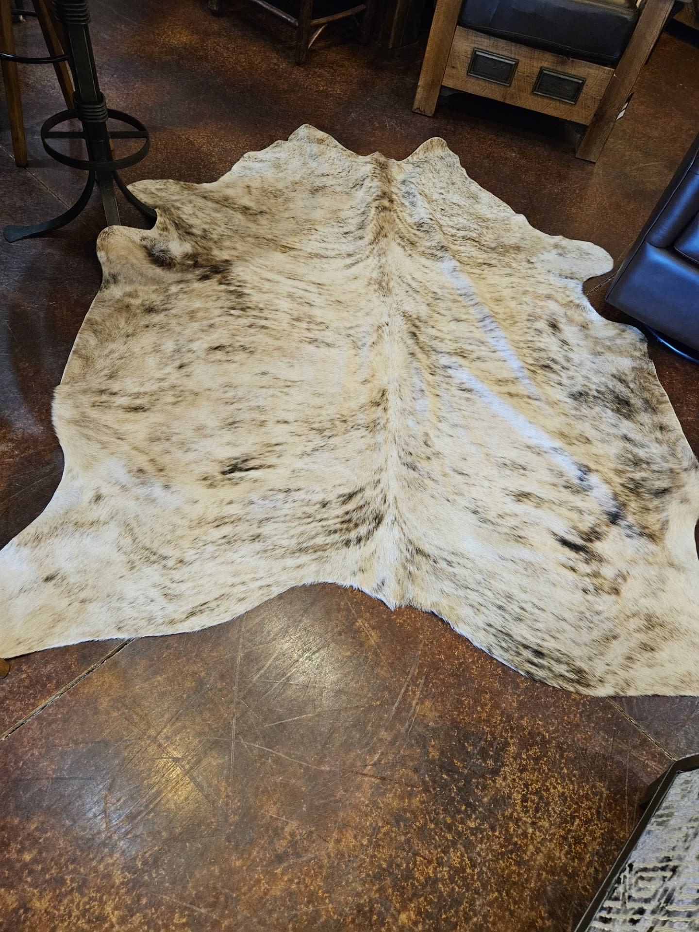 Gaucho XL Cowhide