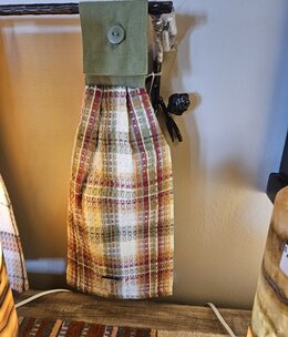 Park Design Lemon Pepper Hand Towel