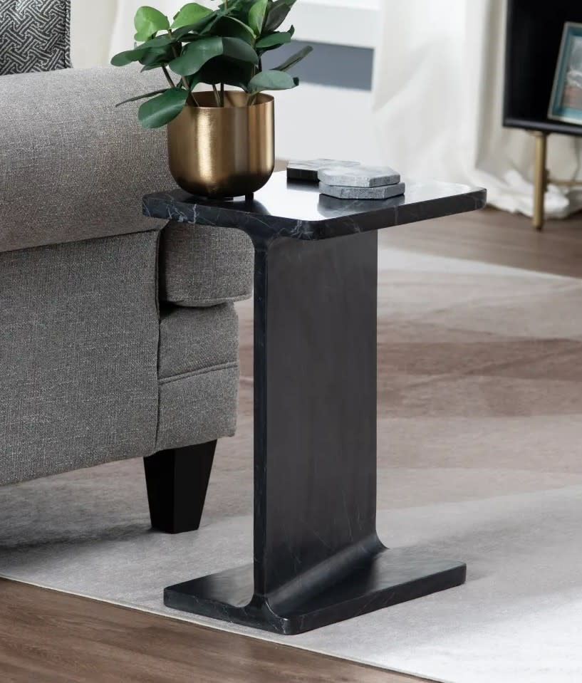 Crestview Cassius Accent Table 15x12x22