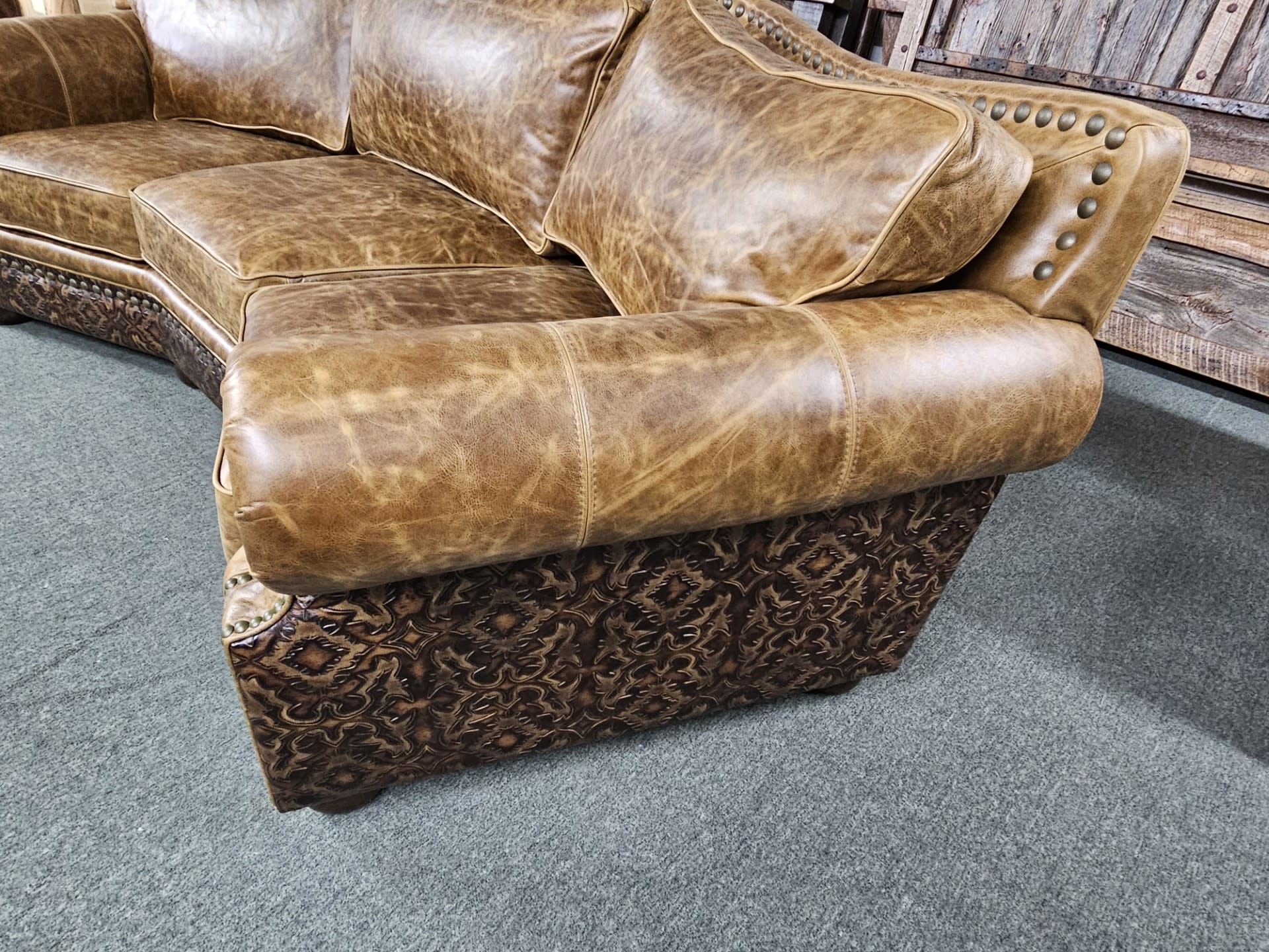Omnia Laredo 3C Conversation Sofa CUSTOM