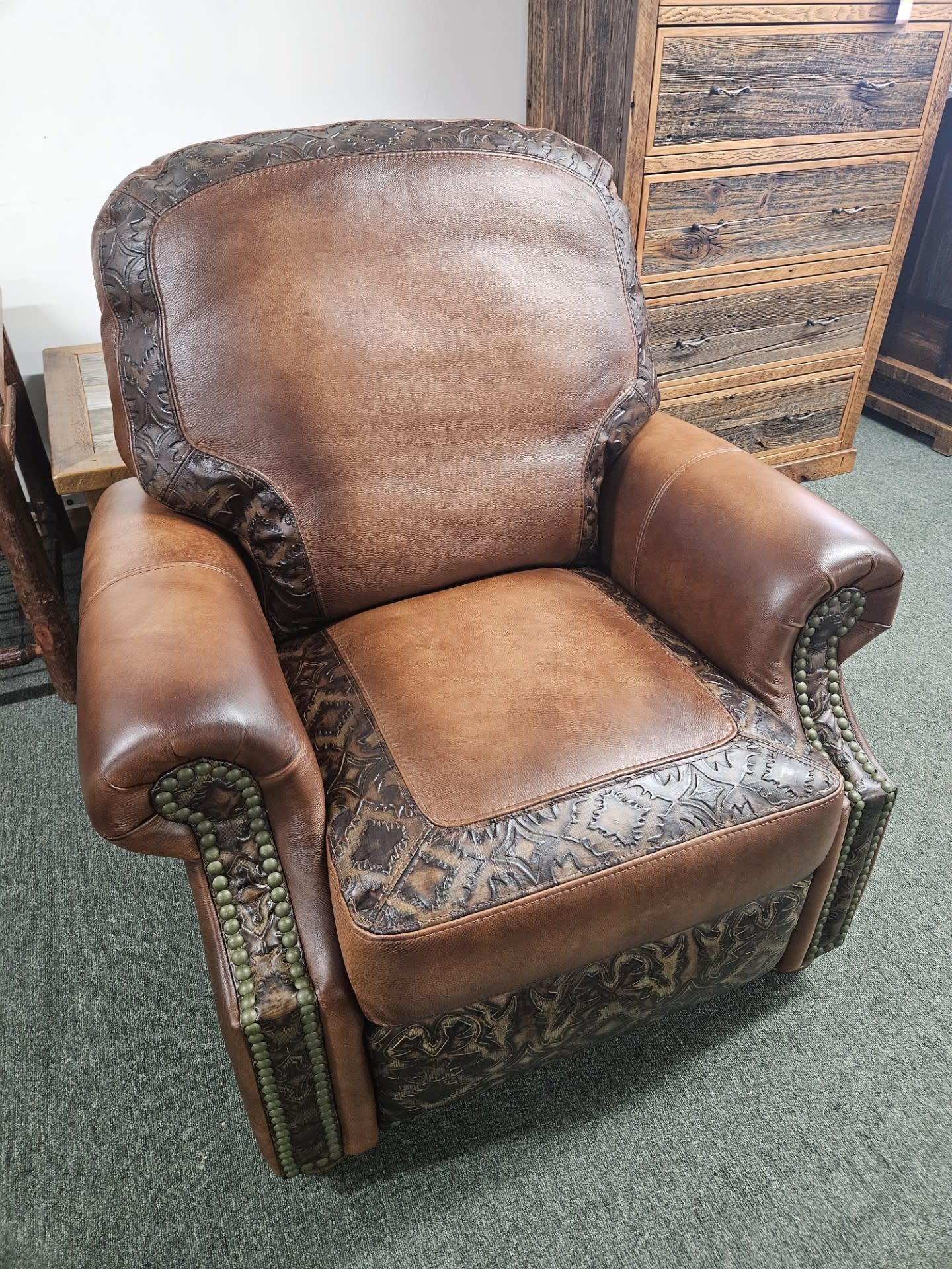 Omnia Riverton Push Back Recliner