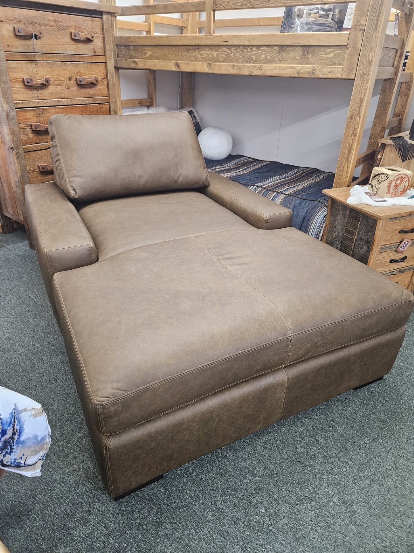 Omnia Max 2 Deluxe 2 Arm Chaise & 1/2 Chair