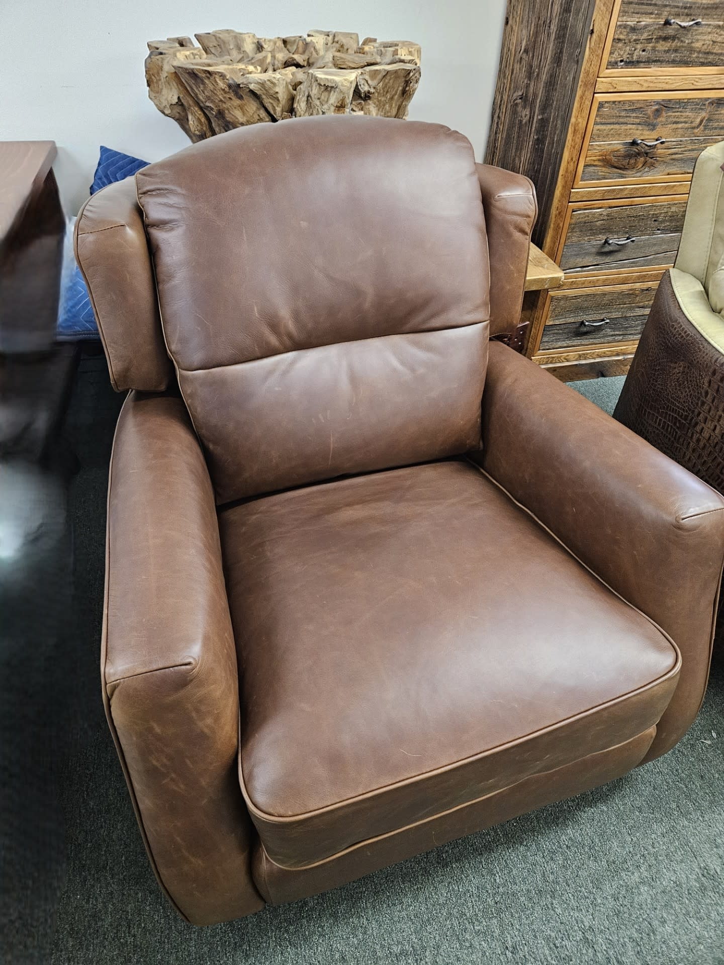 Omnia Chloe Chair