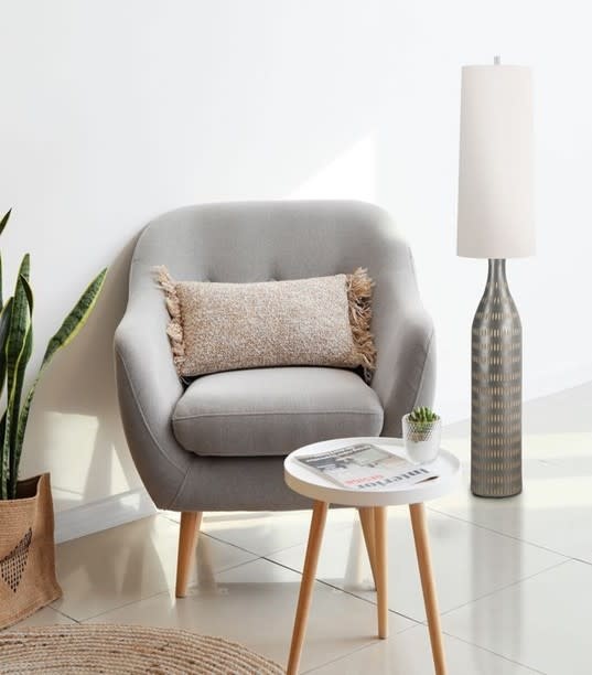 Renwil Crake Floor Lamp 14x65.25