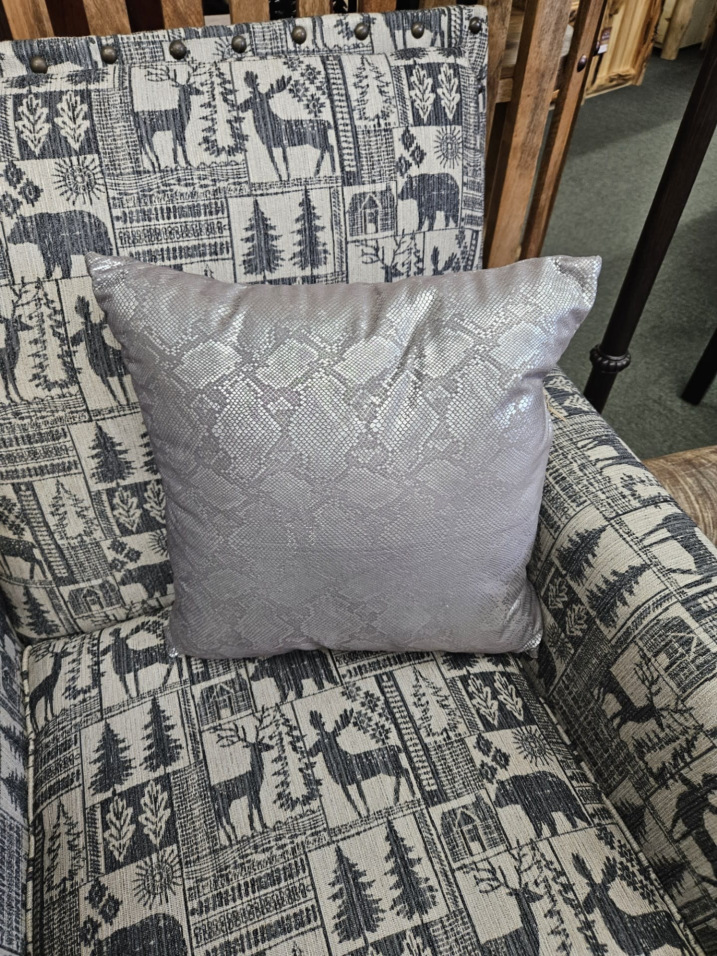 Old Hickory Pillow - Silver / Gray