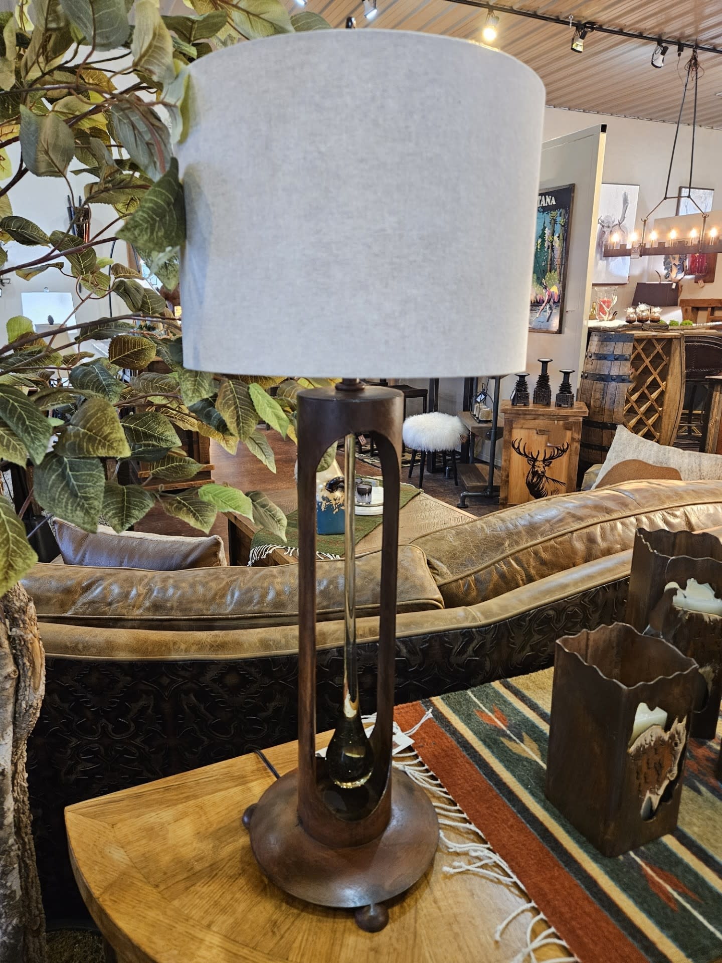 Artisans Arched Glass Tear Drop Table Lamp