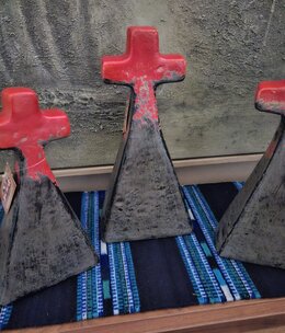 Artisans Old World Red/Brown Clay Cross-MEDIUM 8x4x16