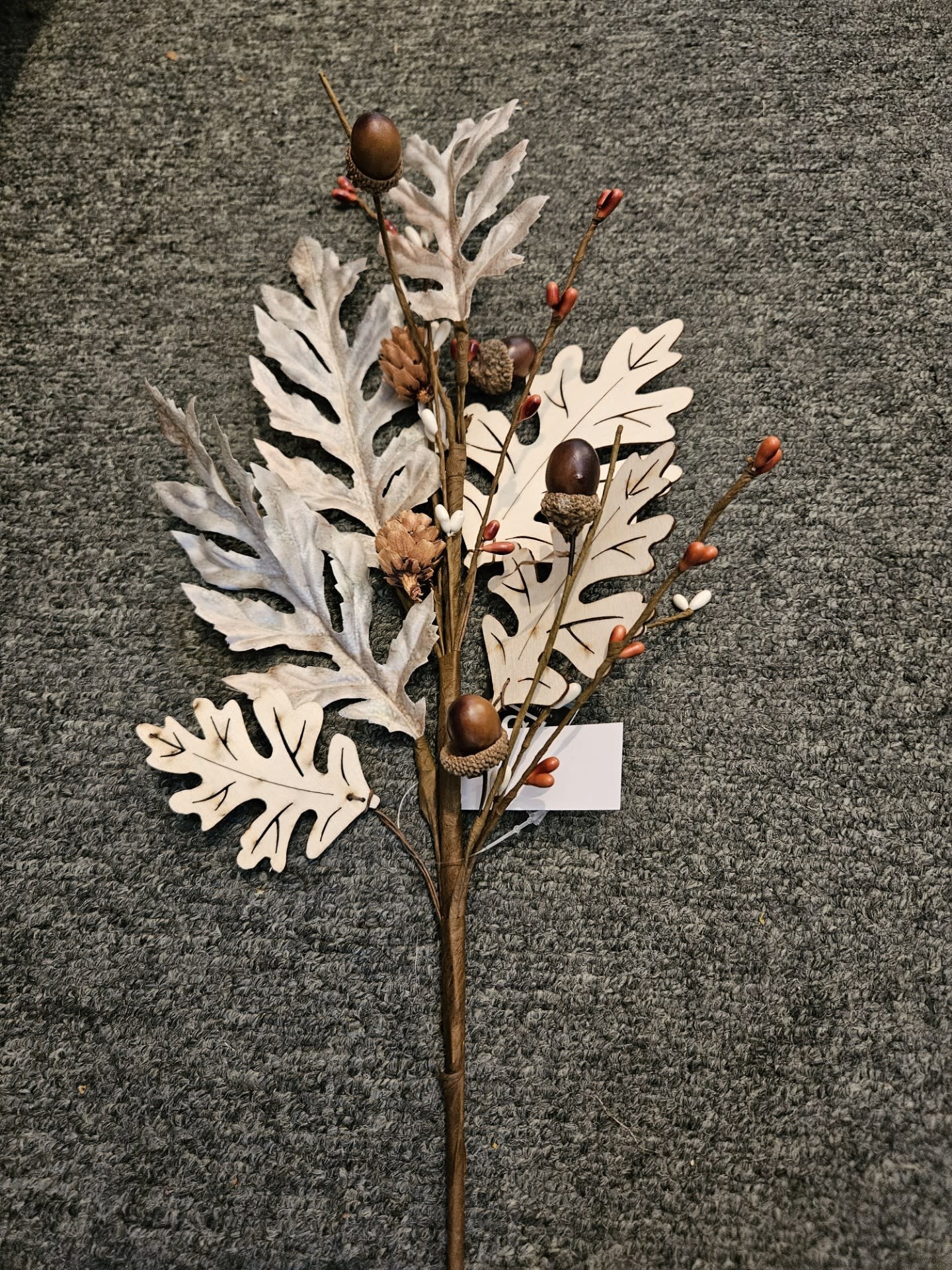 Sullivans Oak Leaf Pick 10"H