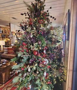Melrose Decorated Christmas Tree 69"Diameter x 9'High