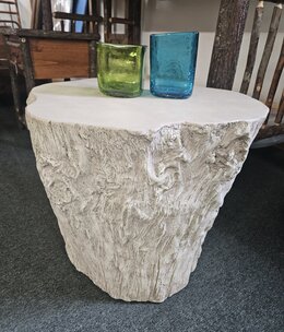 Uttermost Oakmont Indoor/Outdoor Side Table 24Diam x 22H