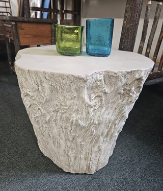 Uttermost Oakmont Indoor/Outdoor Side Table 24Diam x 22H