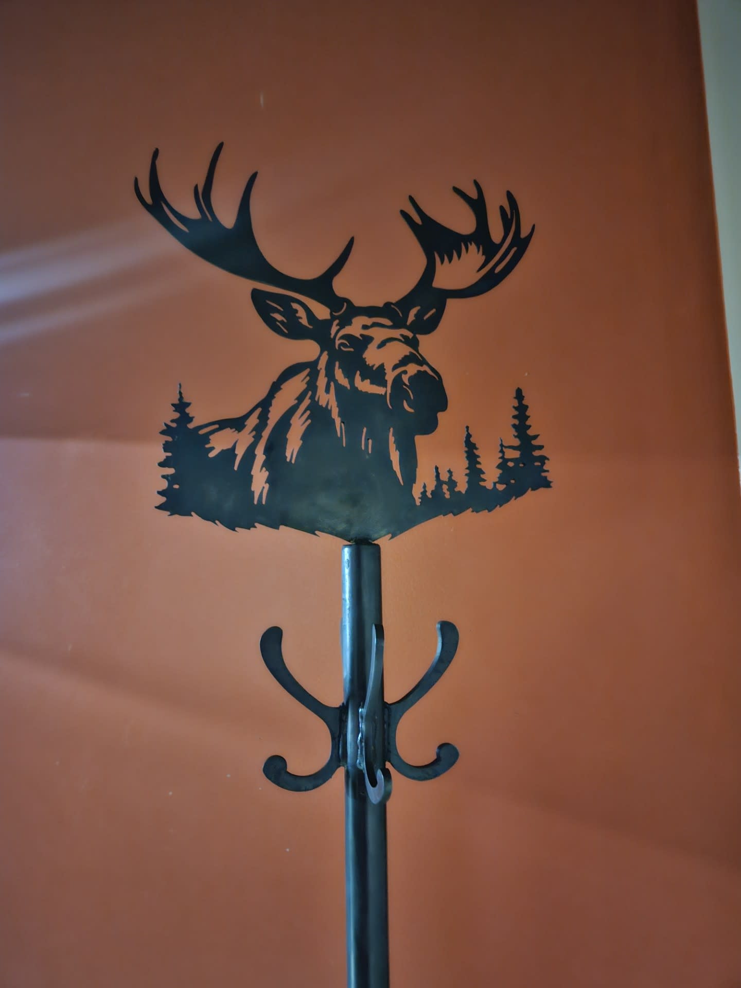 Hammer Standing Metal Coat/Hall Tree