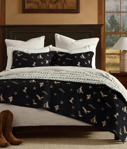 Hiend Conversation Rev 3pc KING Quilt, Black