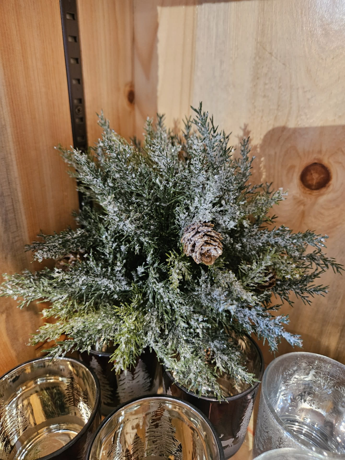 Melrose Icy Pine Half Orb 6.5"D