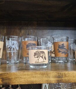 Pioneer PINT Glass with Engraved Leather Sleeve