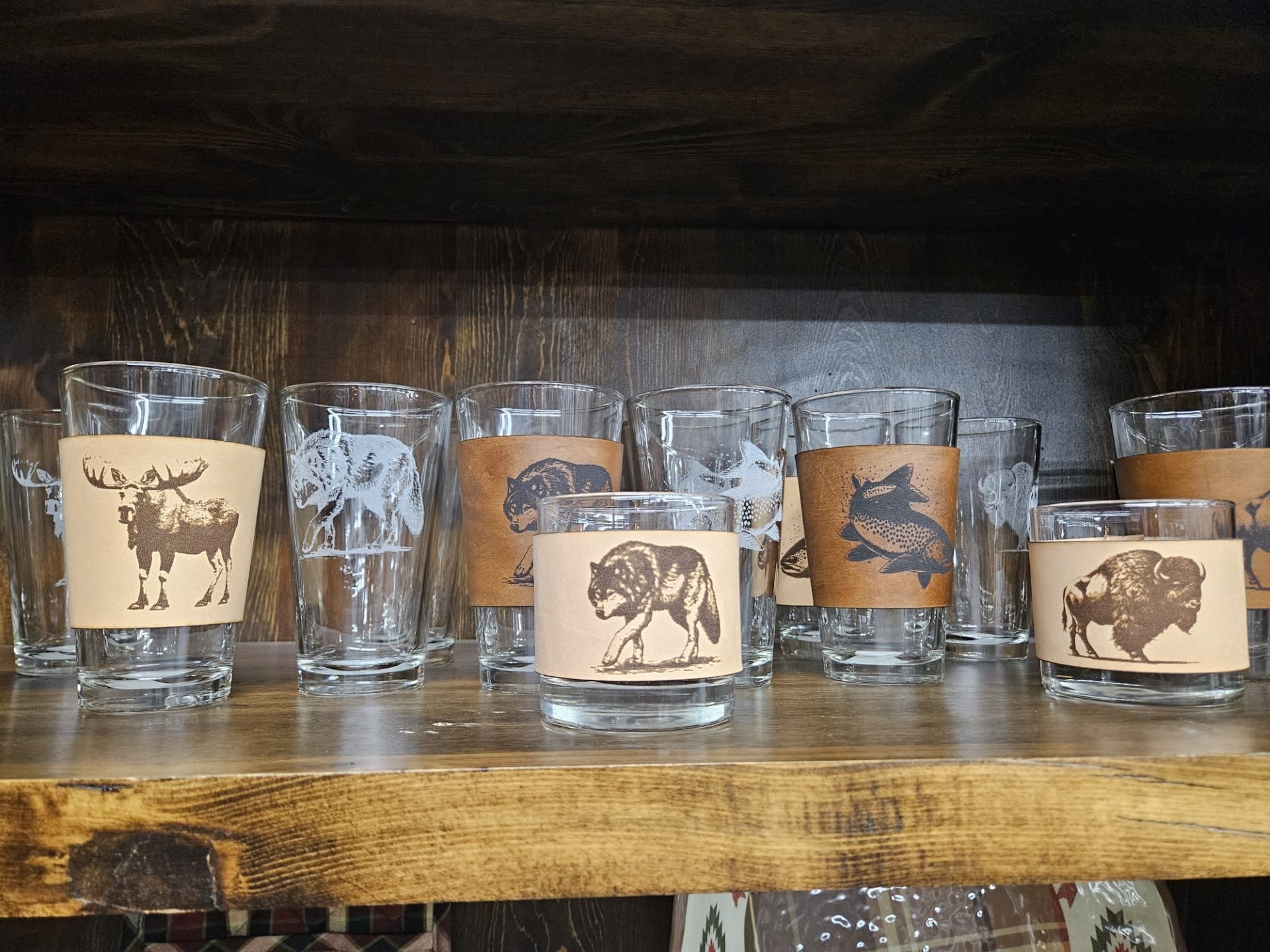 Pioneer PINT Glass with Engraved Leather Sleeve