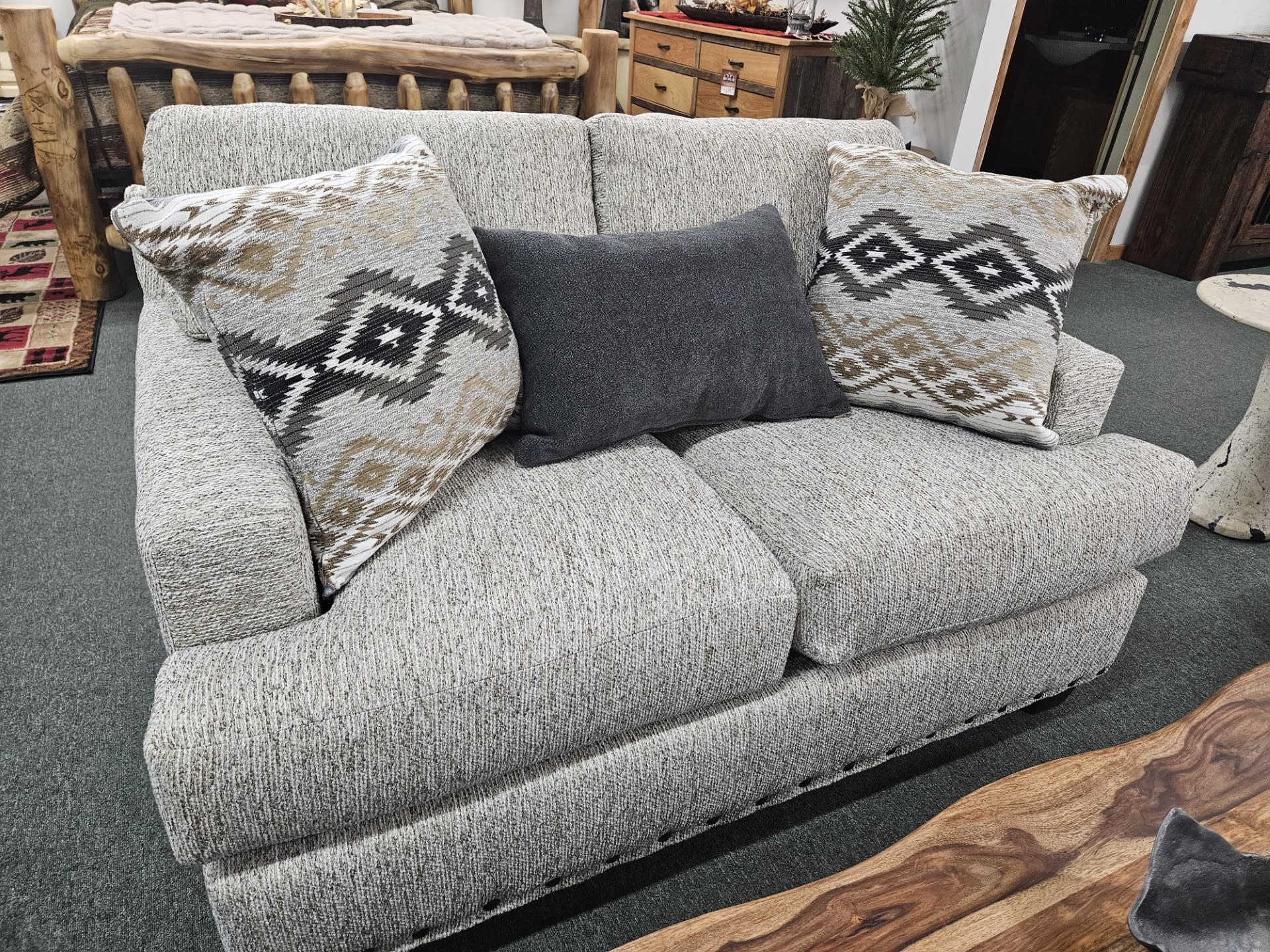 IMF 1327N-50 Sawtooth Loveseat 54L x 39H x 39D