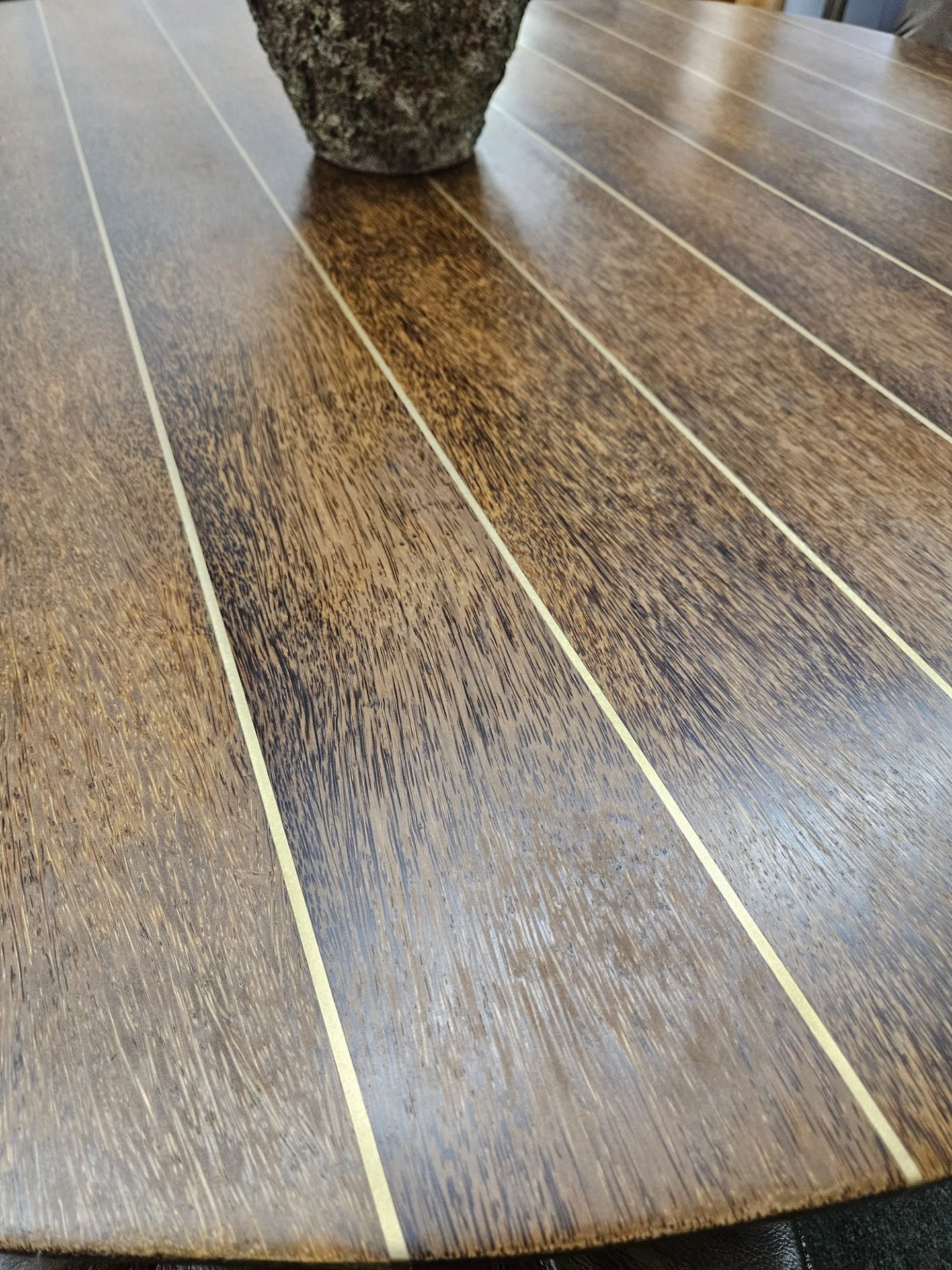 Co-Rhonda Round Palmwood w/Brass Trimming 61Diam x 28.5H