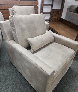 IMF 8325S-20  Moby Swivel Chair 35L x 34H x 40D