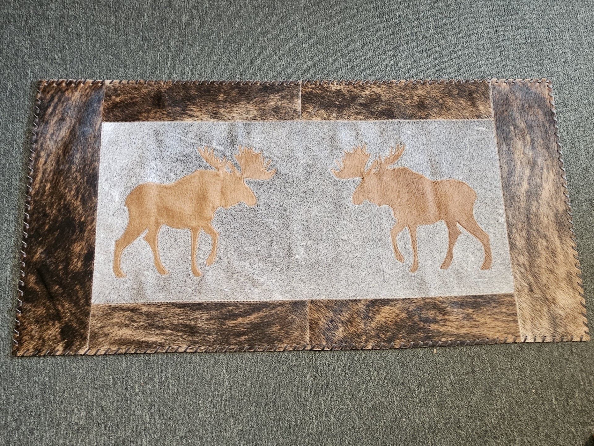 Gaucho 2 Moose Cowhide 2x4 Rug