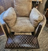 Omnia Raleigh Push Back Recliner (3)