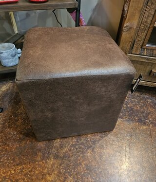 IMF 1122 Cube (Ottoman) 19L x 19D x 19H