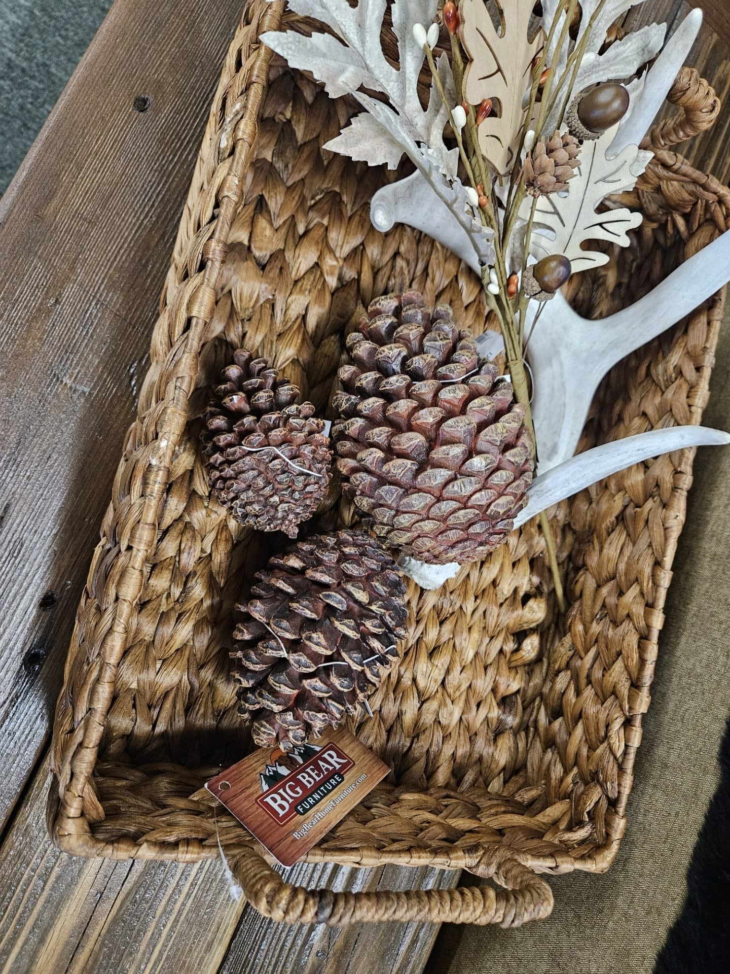Melrose Resin Pinecone-LARGE 6Lx4.25H