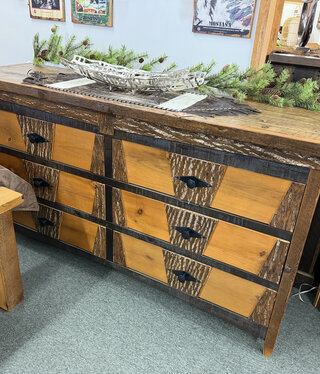 Poplar Grove Poplar Grove 6 Dwr Dresser 72W x 20D x 40H